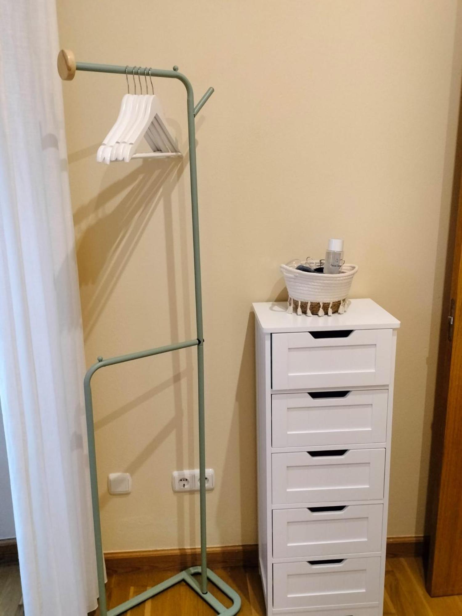 Apartamento Puerta De Cordoba- Exterior Con Balcones Екстериор снимка